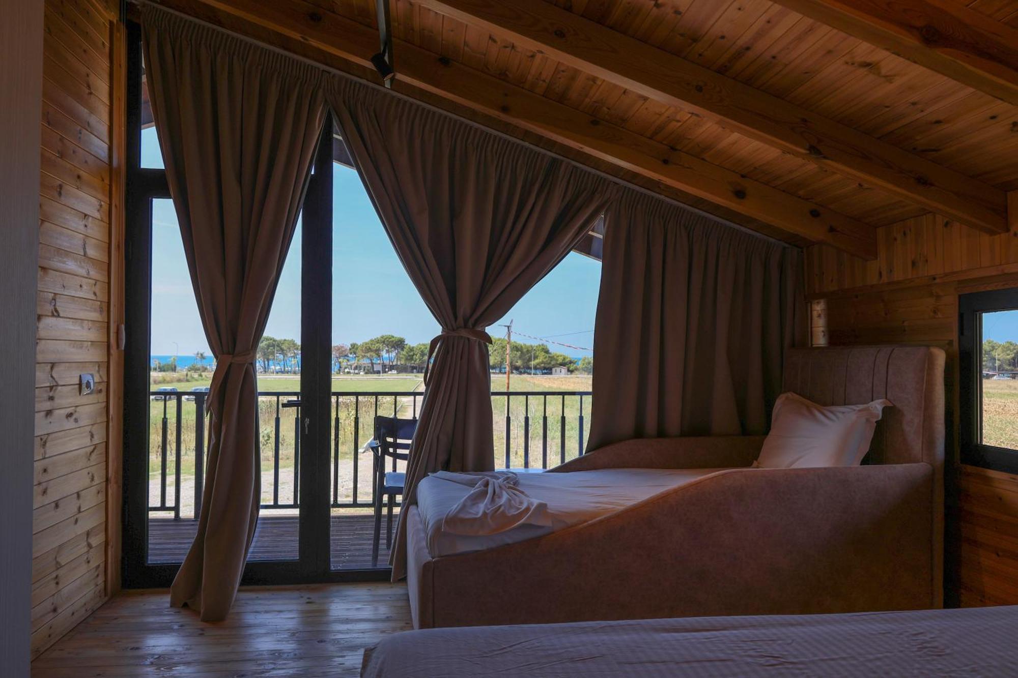 Posh Villa 1 Kavaje Εξωτερικό φωτογραφία